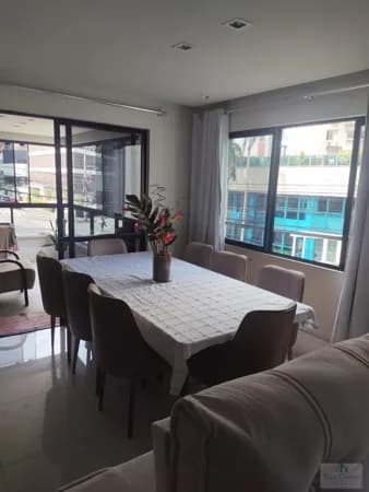Excelente apartamento na Agronômica – 4 dormitórios