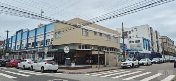 Prédio Comercial no Balneário, Florianópolis/SC