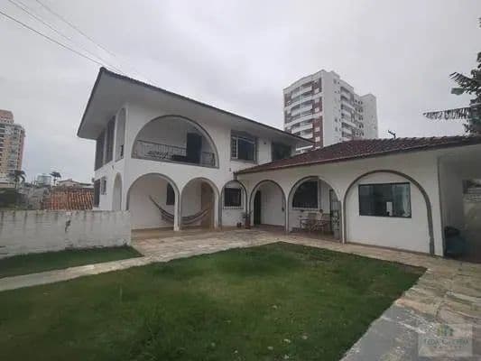 Casa a venda em barreiros São José SC.