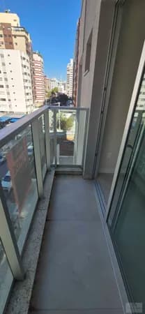 Apartamento 2 suítes no Centro de FLorianópolis