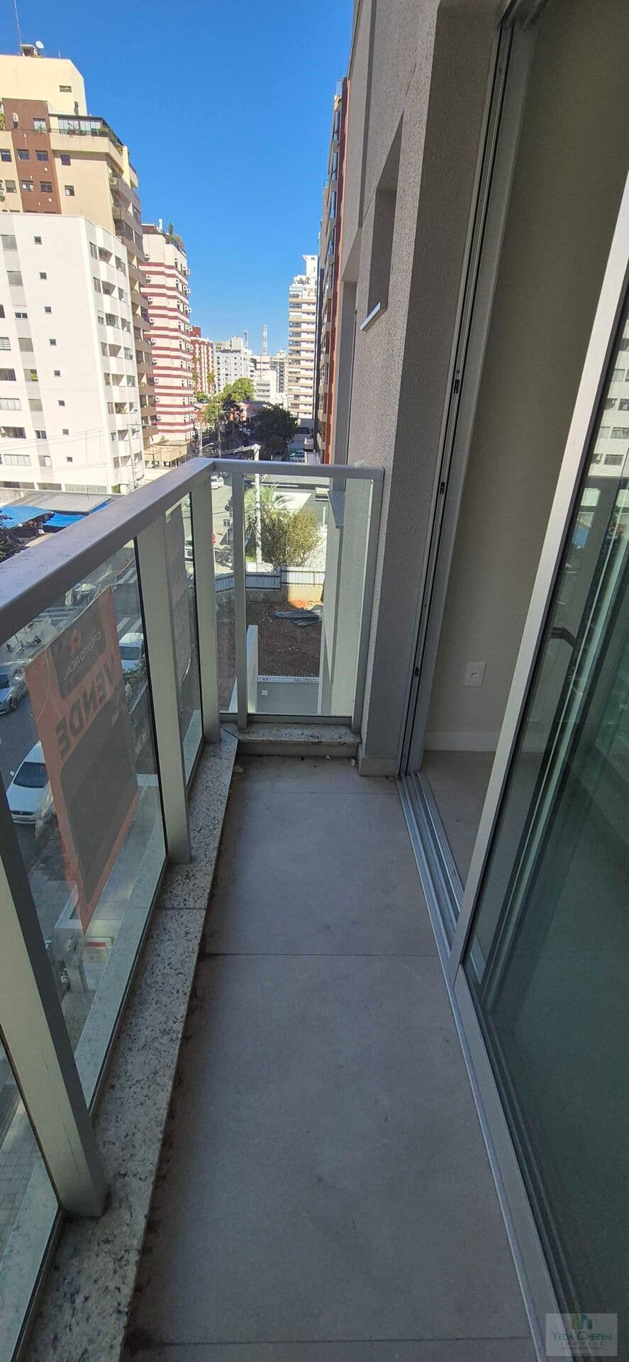 Apartamento 2 suítes no Centro de FLorianópolis