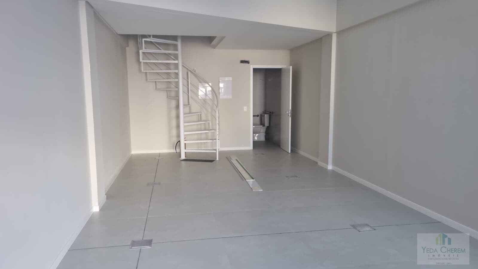 Loja comercial bairro Trindade Florianópolis SC.