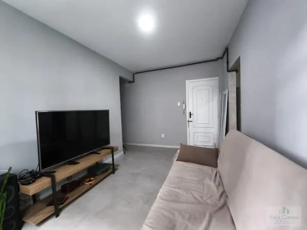 Apartamento a venda bairro Trindade Florianópolis SC.