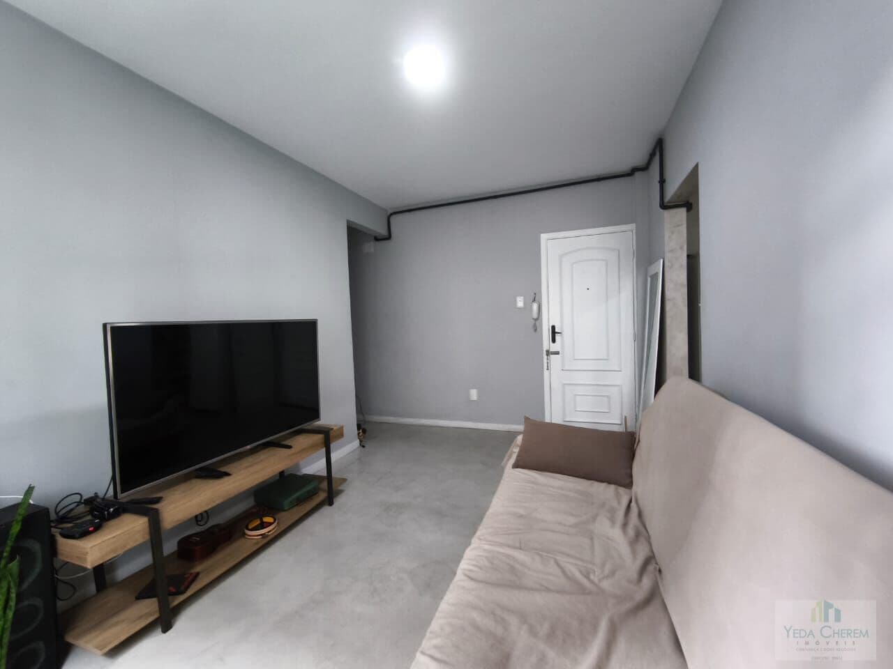 Apartamento a venda bairro Trindade Florianópolis SC.