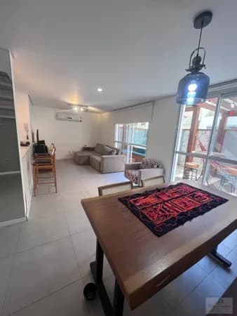Conforto e Sofisticação: Casa com Jacuzzi no Morro das Pedras (3 Quartos)