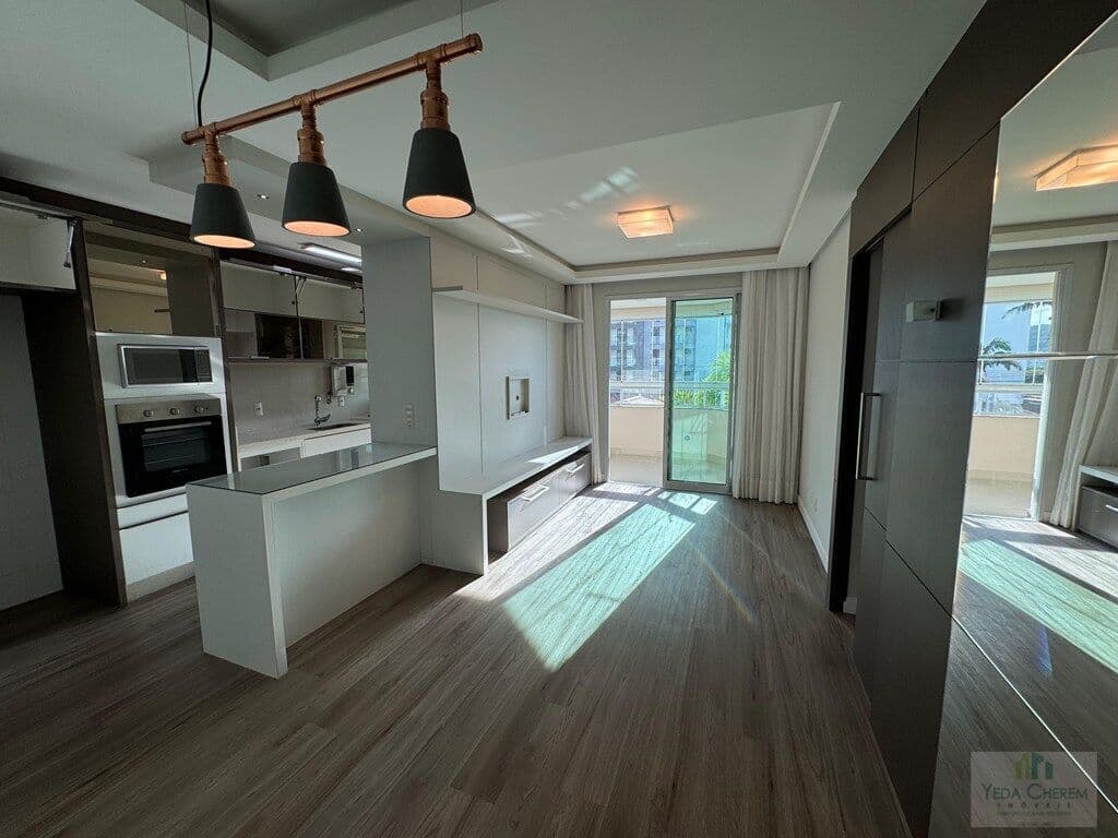 Apartamento em Barreiros - São José