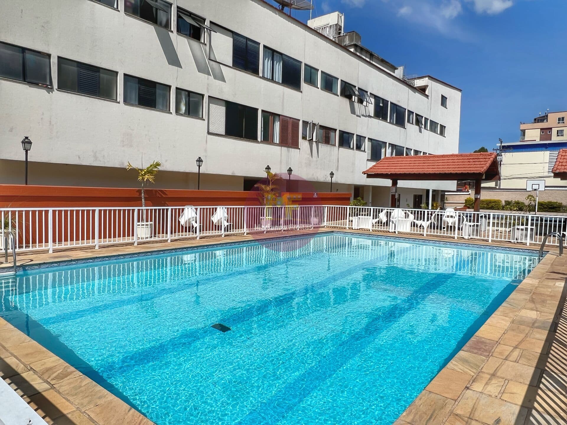 Apartamento 02 quartos no Alto com lazer