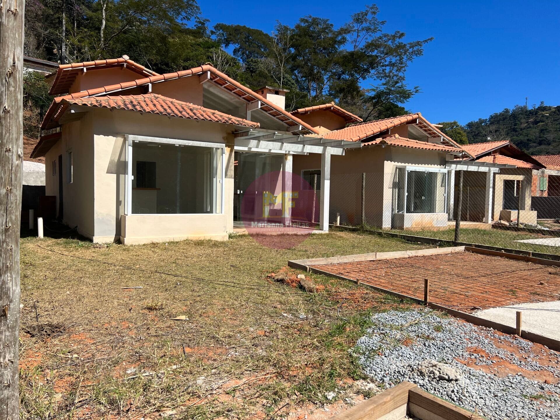 Casa Linear à venda em Itaipava