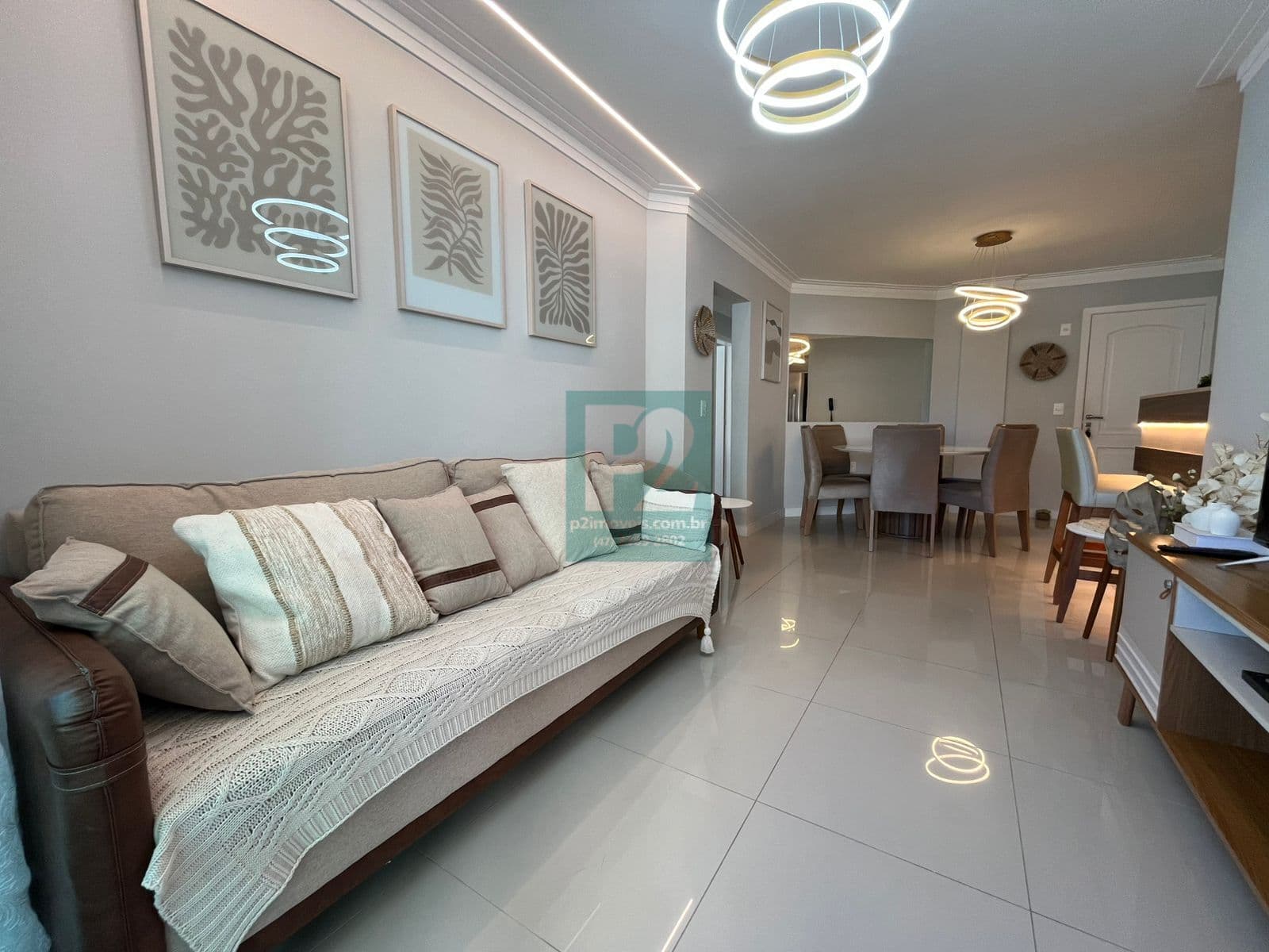Apartamento Finamente Mobiliado Na Praia de Bombas, Bombinhas/SC