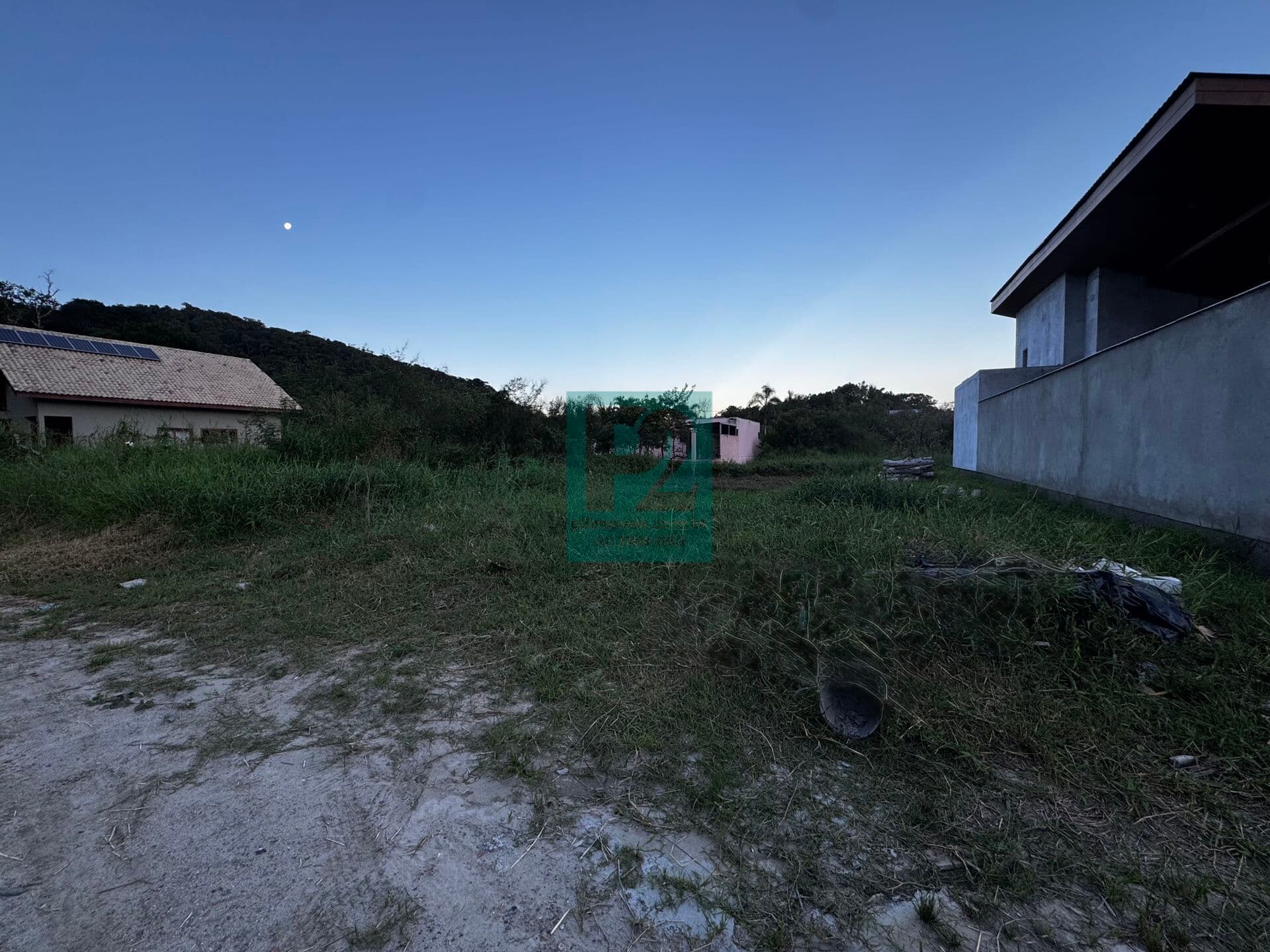 Oportunidade! Terreno Pronto para Construir na Praia de Mariscal em Bombinhas/SC
