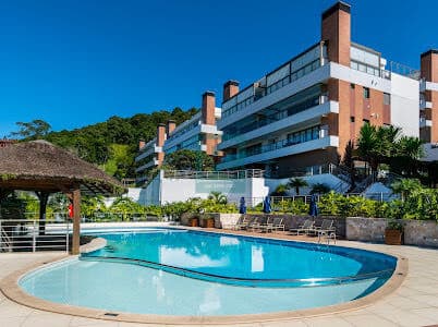 Apartamento Alto Padrão Com Vista Mar!!! Com 4 Dormitórios Em Bombinhas/SC