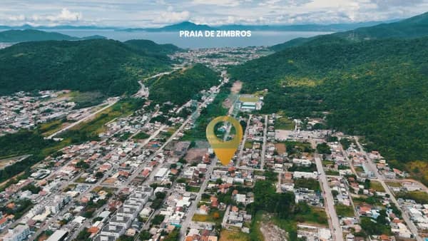 TERRENO AMPLO E PRONTO PARA CONSTRUIR NA PRAIA DE BOMBAS!!