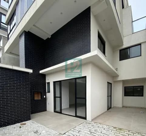 Apartamento Garden à 100m do Mar na Praia do Mariscal em Bombinhas-SC