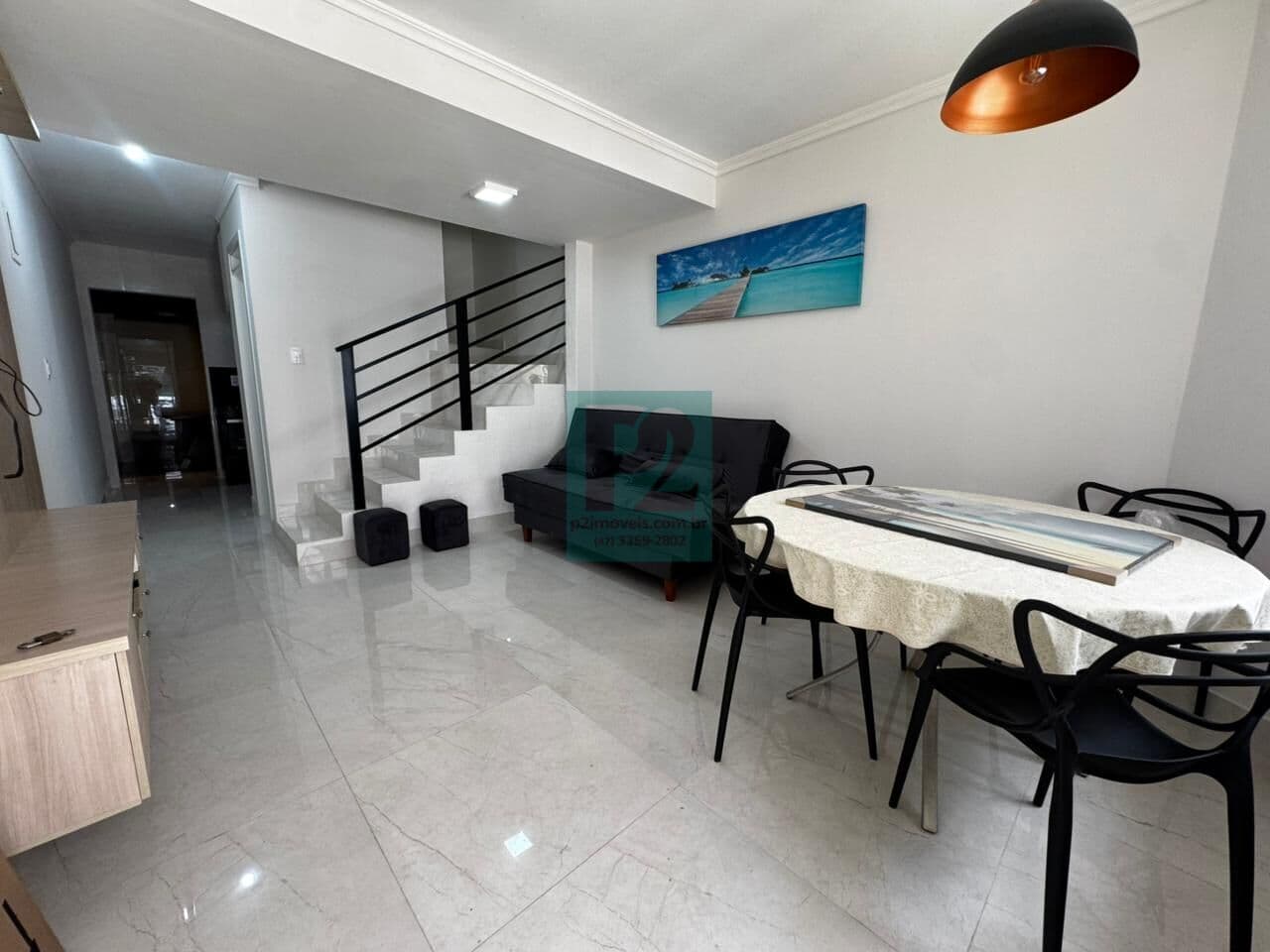 Sobrado Mobilido a Apenas 300m do mar!