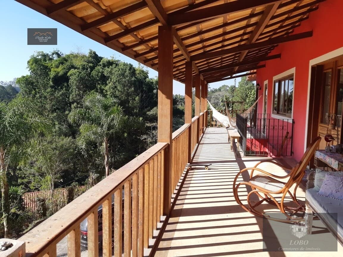 Casa em Condomínio para Venda em Jardim Itatiaia Embu das Artes-SP