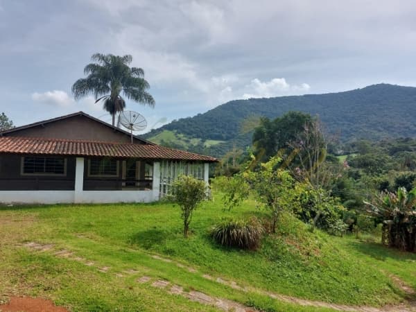 Fazenda/Sítios/Chácaras em Extrema - Centro