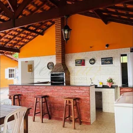 Fazenda/Sítios/Chácaras em Vargem - Consulte
