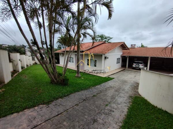 Casa em Joinville - Nova Brasília