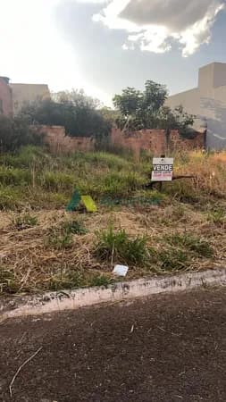 TERRENO A VENDA NO RESIDENCIAL KATIA