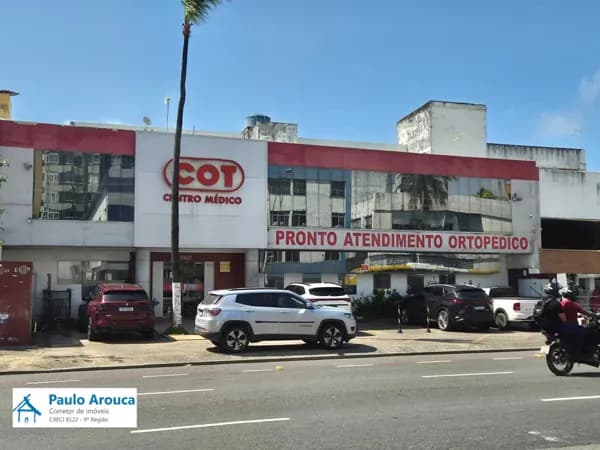 Prédio/Edifício Inteiro em Salvador - Pituba