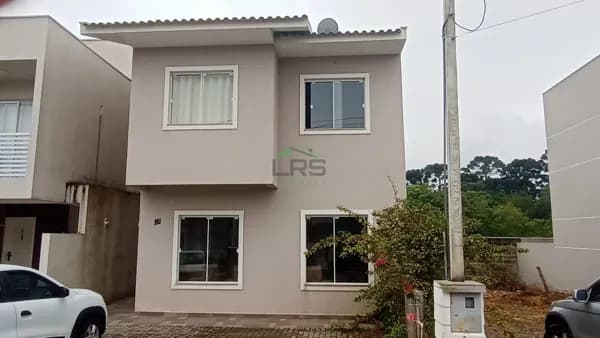 Sobrado 3 quartos sendo 1 suíte - Mobiliado - no Residencial Itaqui