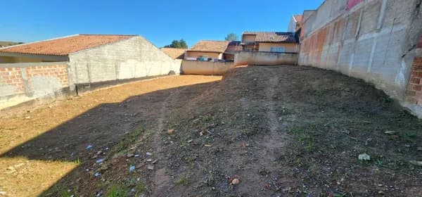 Lote de Terreno urbano pronto para construir e com projeto aprovado. Gorski