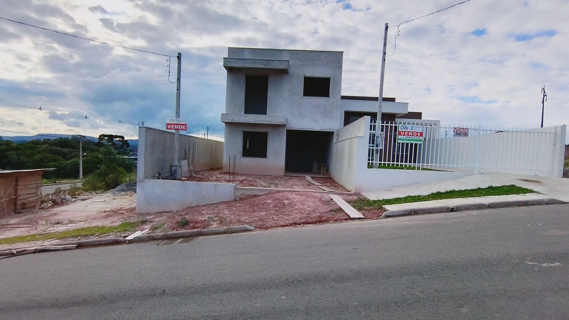 Casa Sobrado em Rivabem, Campo Largo/PR
