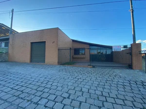 Casa Residencial 3 quartos com 1 suíte e com uma sala comercial - Bairro Jardim Social