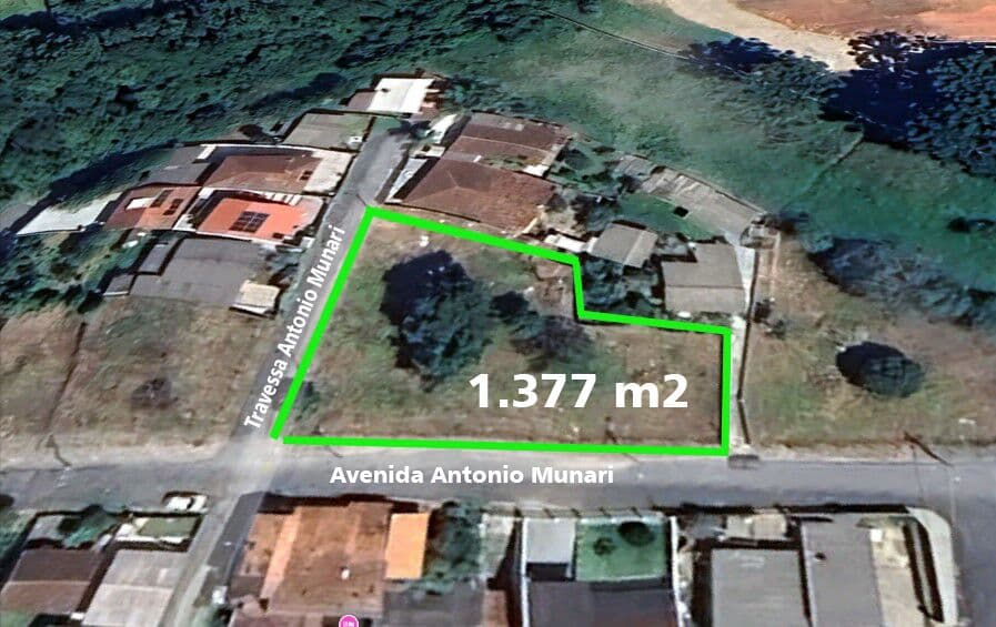 Terreno central comercial e residencial 1.377 m2 Documentado ZR3