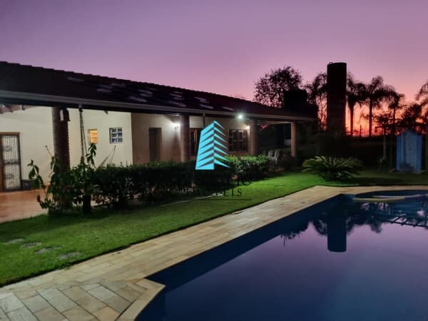 Sítio com seis alqueires em Jundiaí - SP