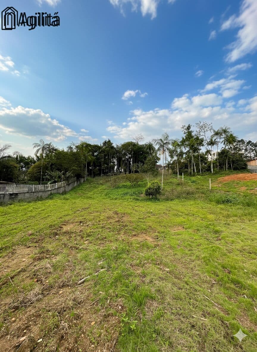 Terreno Excepcional à Venda no Bairro Glória em Rodeio/SC