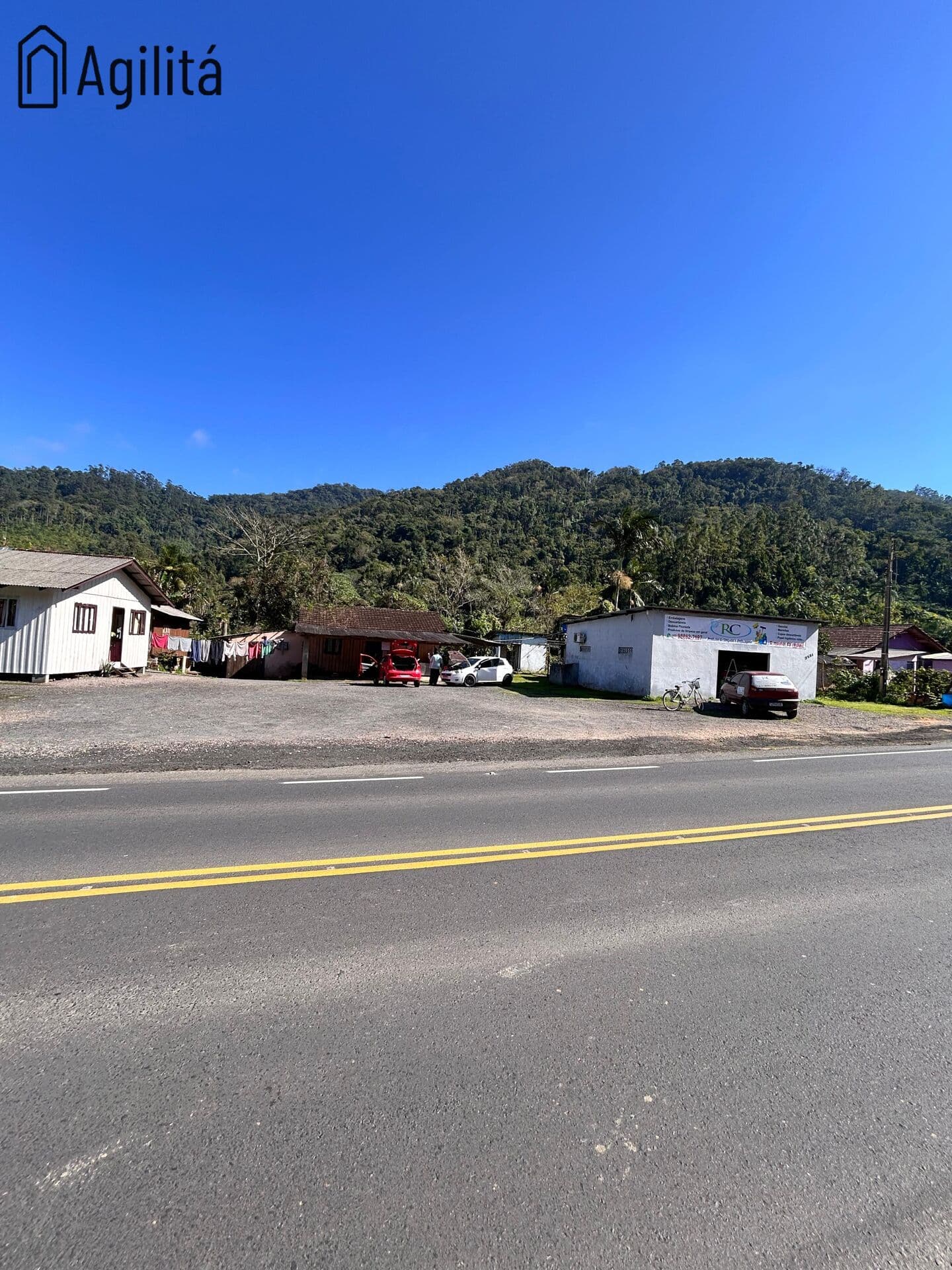 Terreno de Frente pra Rodovia à Venda em Rodeio/SC