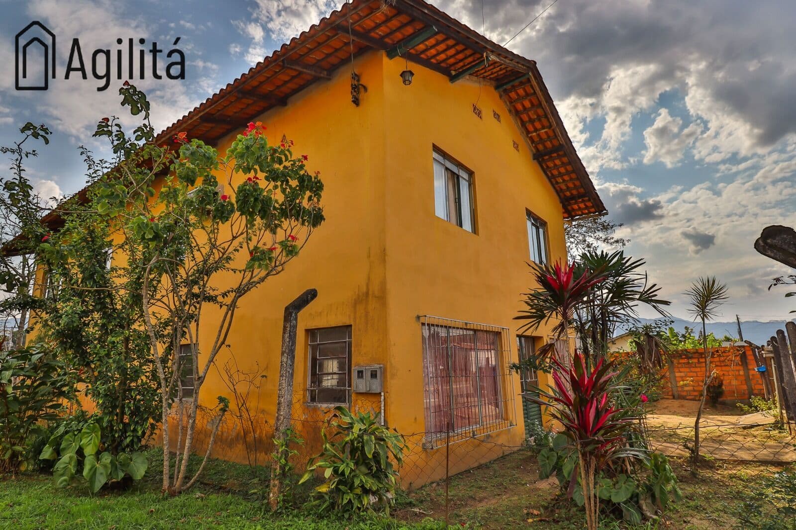 Casa Residencial/ Comercial à venda em Rodeio/SC