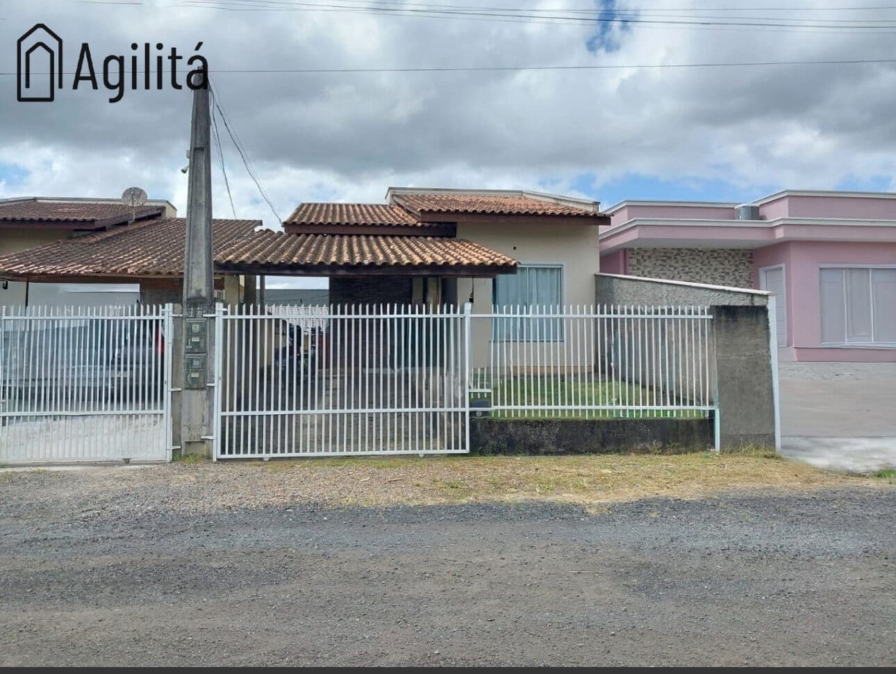 Casa à Venda em Rodeio/SC
