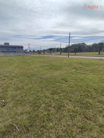 Terreno à venda no bairro Pirabeiraba (Pirabeiraba) em Joinville/SC