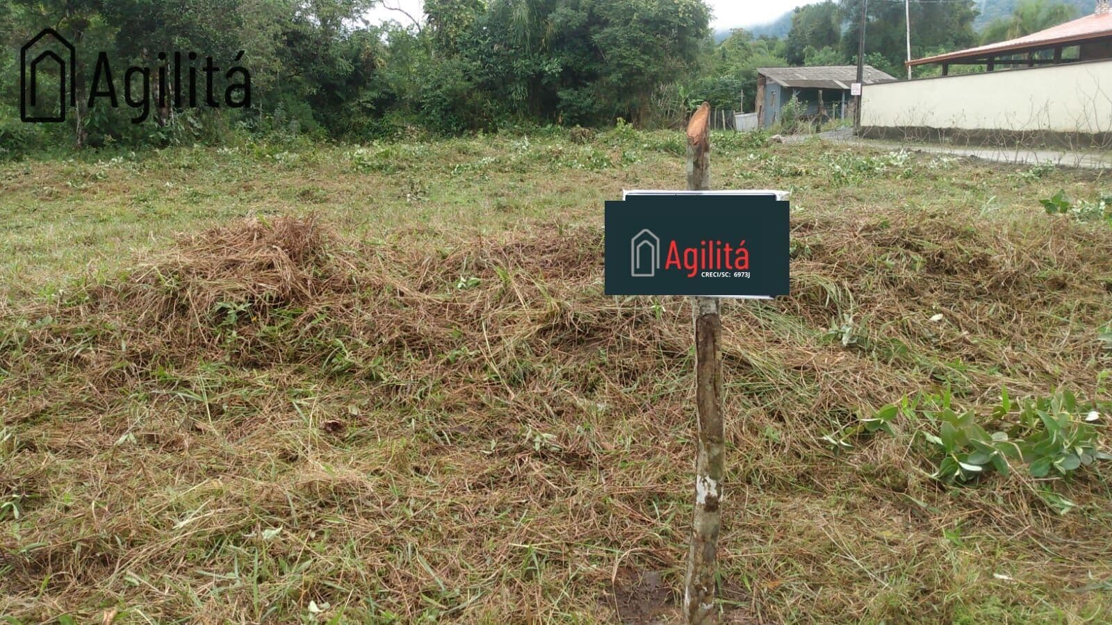 Terreno à Venda na Vila da Glória em São Francisco do Sul/SC