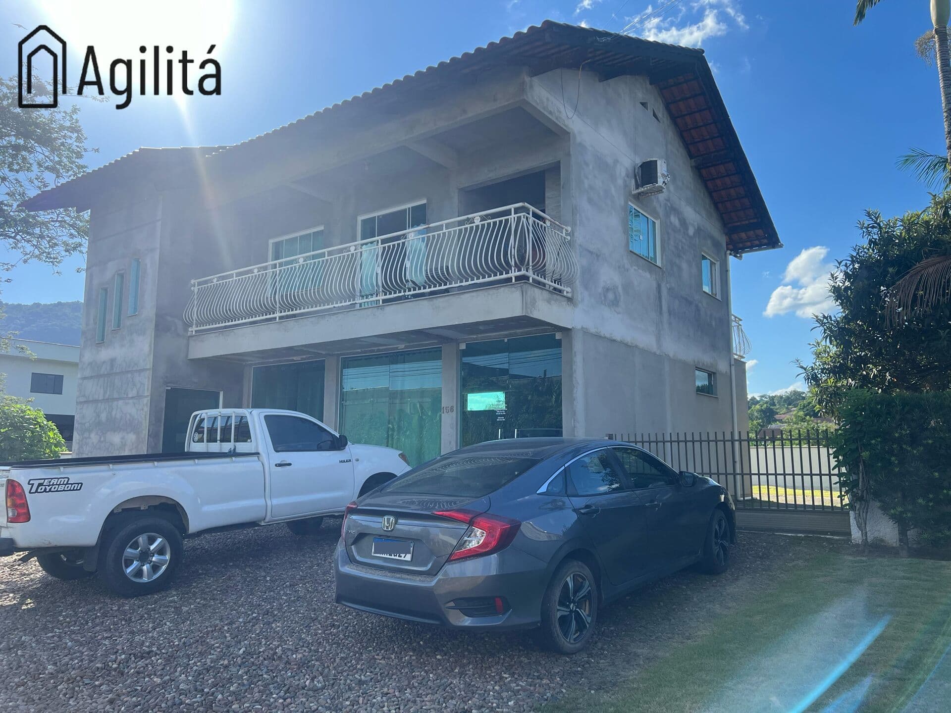 Casa de Alvenaria e Sala Colmercial Anexa à Venda em Timbó/SC