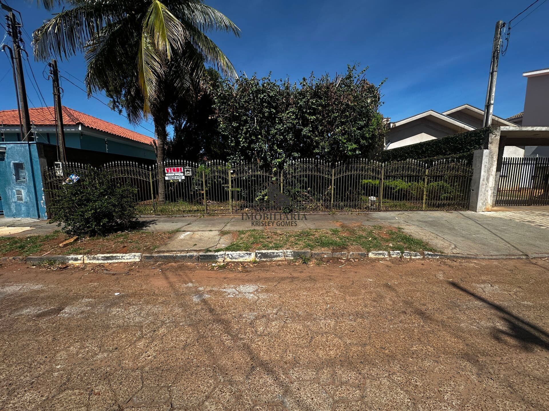 Edícula à venda no Centro de Presidente Epitácio – Terreno amplo com 638 m²