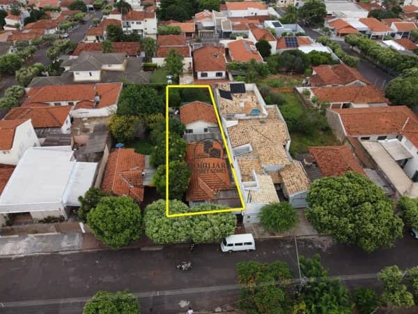 🏡 Duas Casas em Um Terreno no Centro de Presidente Venceslau – Oportunidade Imperdível! 🏡