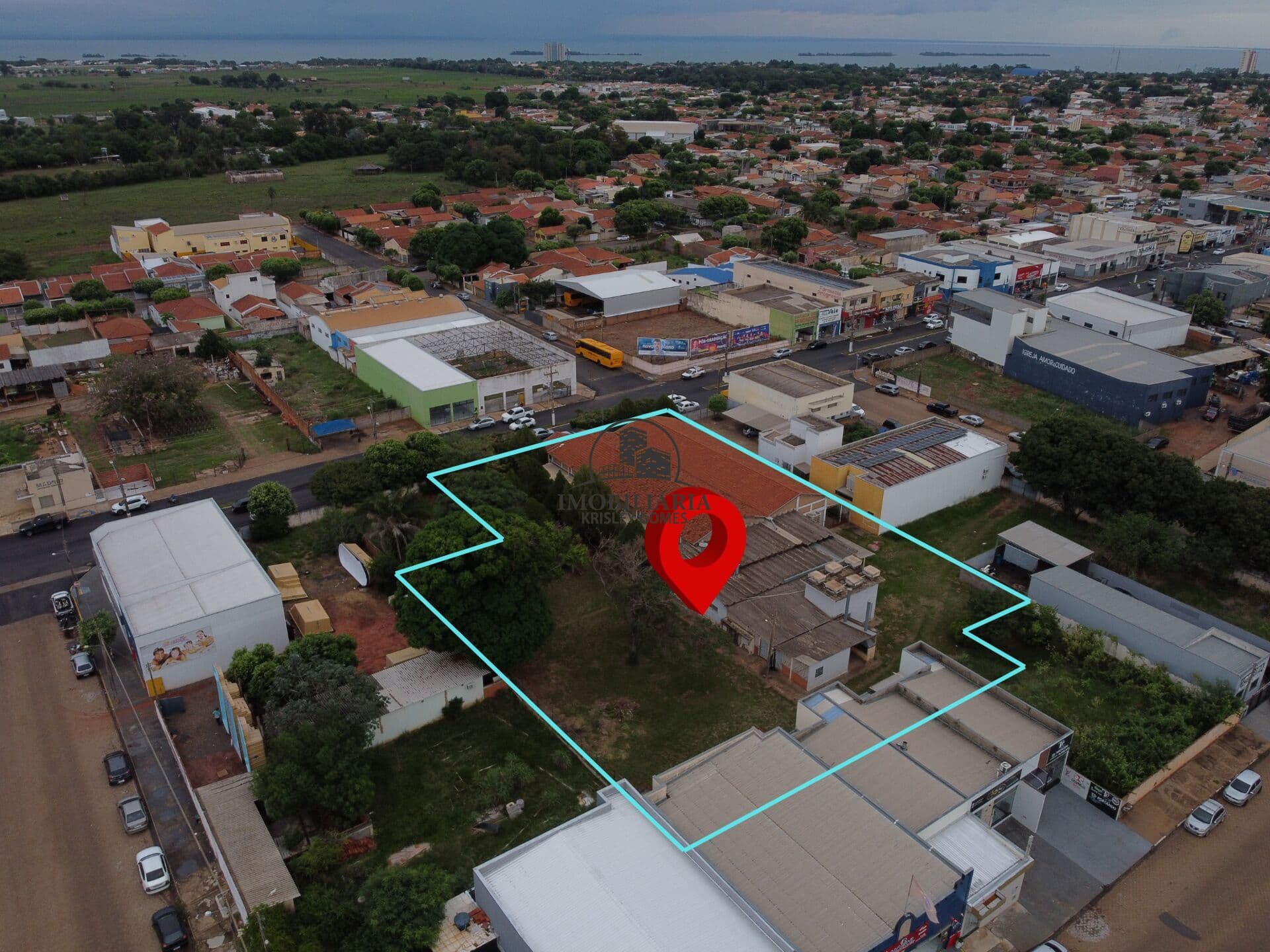 Espaço Comercial A VENDA | 2.808m² no Centro de Presidente Epitácio SP 🎯