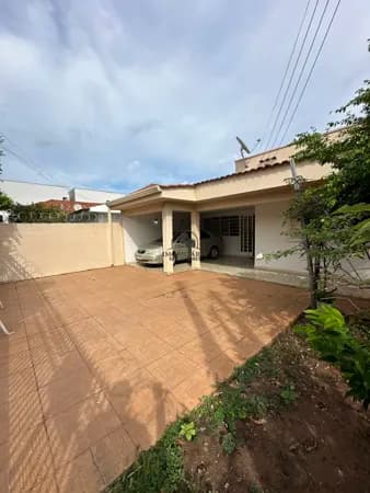 Casa em Presidente Epitácio - Centro