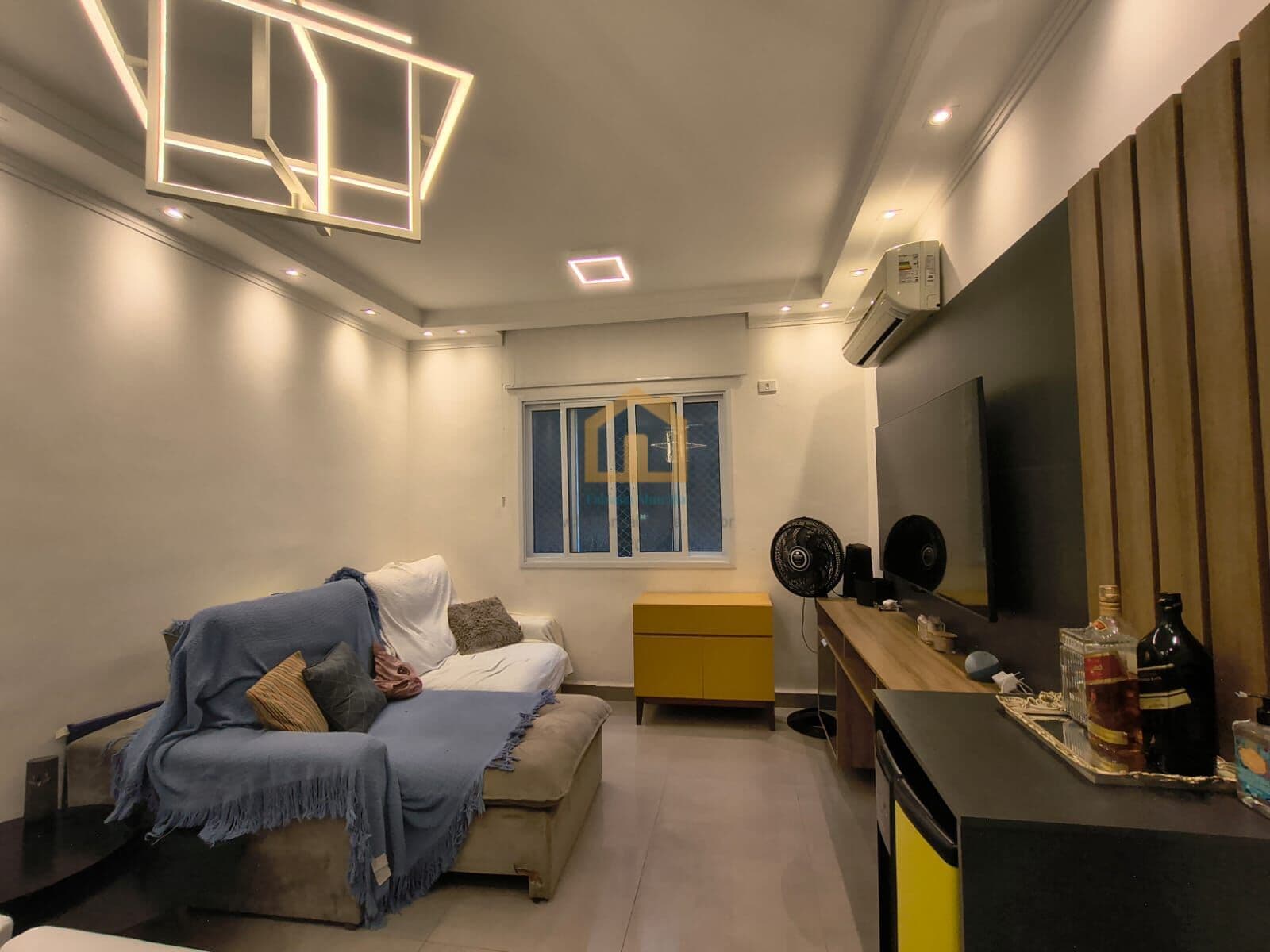 Casa Duplex no Campo Grande – 2 Suítes, Lavabo e 2 Vagas no bairro Campo Grande - Santos/SP