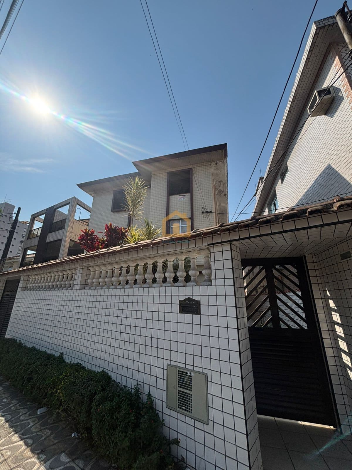 Apartamento à Venda 3 dormitórios amplos – no bairro Embaré - Santos/SP