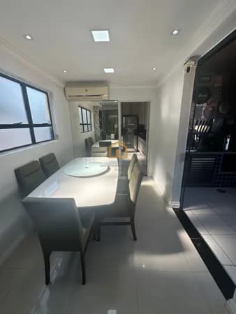 Cobertura Duplex 3 Dormitórios Modernamente Reformada – São Vicente/SP