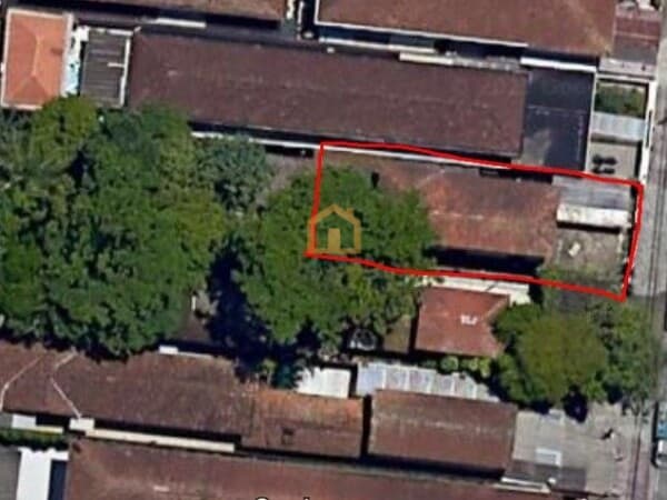 Terreno 8 m de frente e 50 m de fundo totalizando 400 m², Campo Grande - Santos/SP