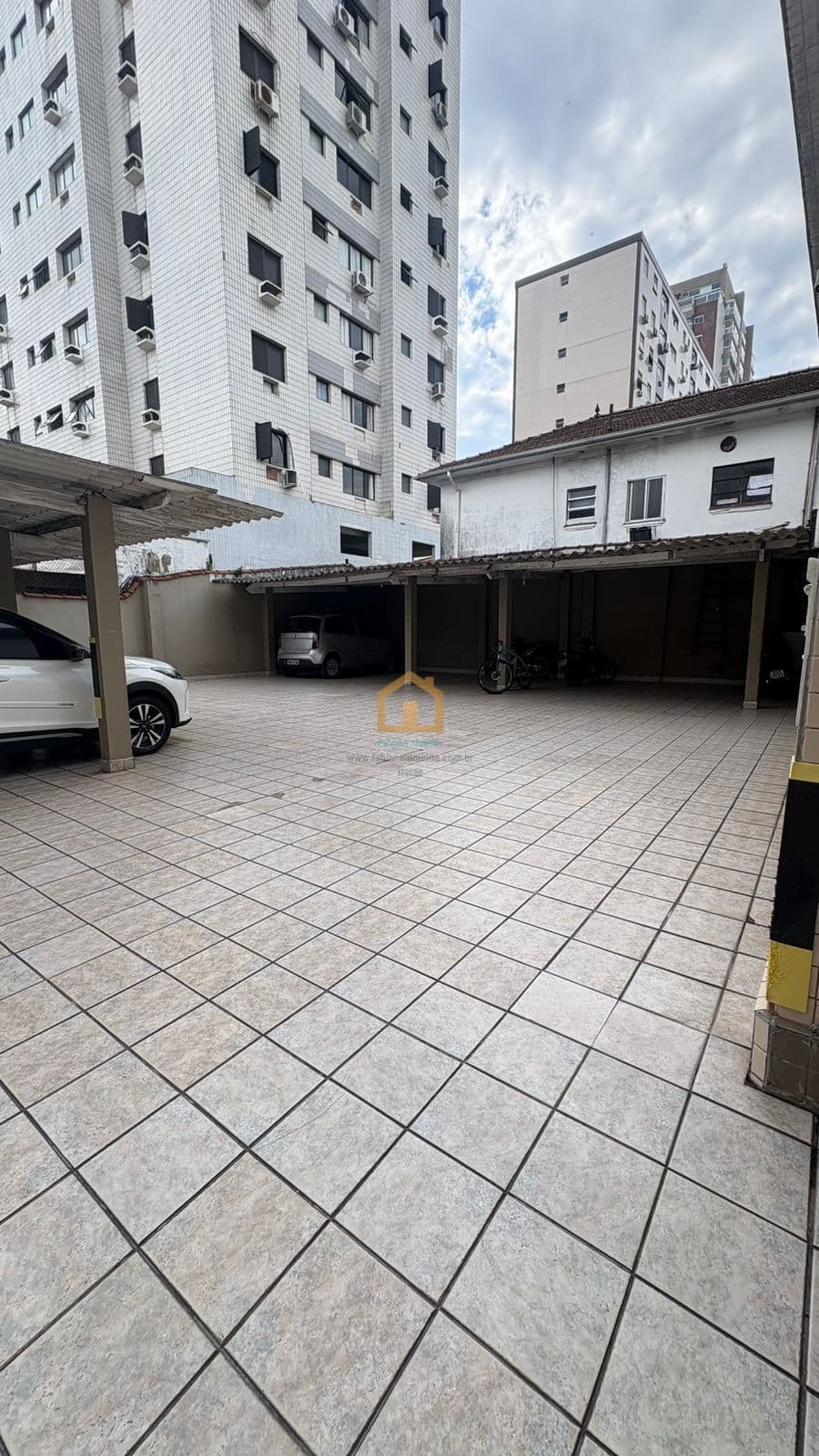 Apartamento 3 dormitórios 1 suíte à Venda – no bairro Marapé - Santos/SP