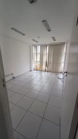 Sala Comercial à Venda – Excelente Oportunidade bairro Centro - Santos/SP