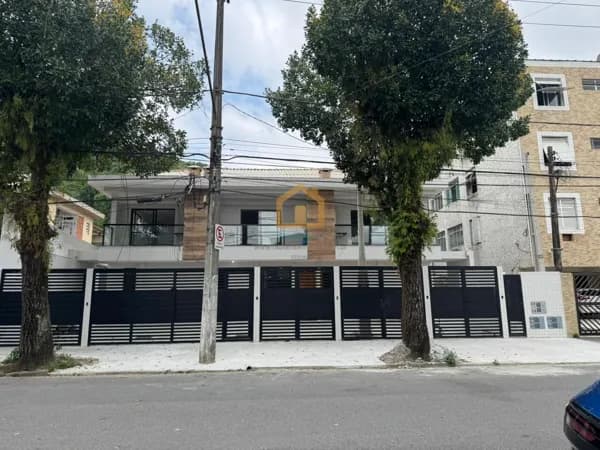Casa à Venda 2 dormitórios sendo 2 Suítes 120 m² no Marapé – Santos/SP
