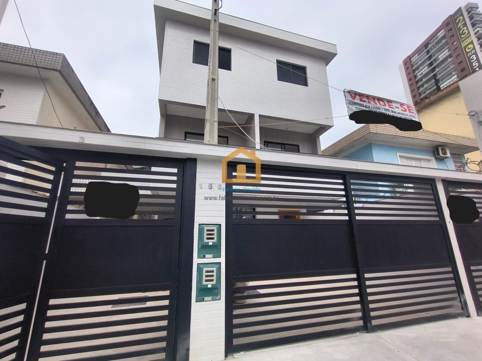 Casa 3 Dormitórios, sendo 1 Suíte – Bairro Aparecida, Santos/SP