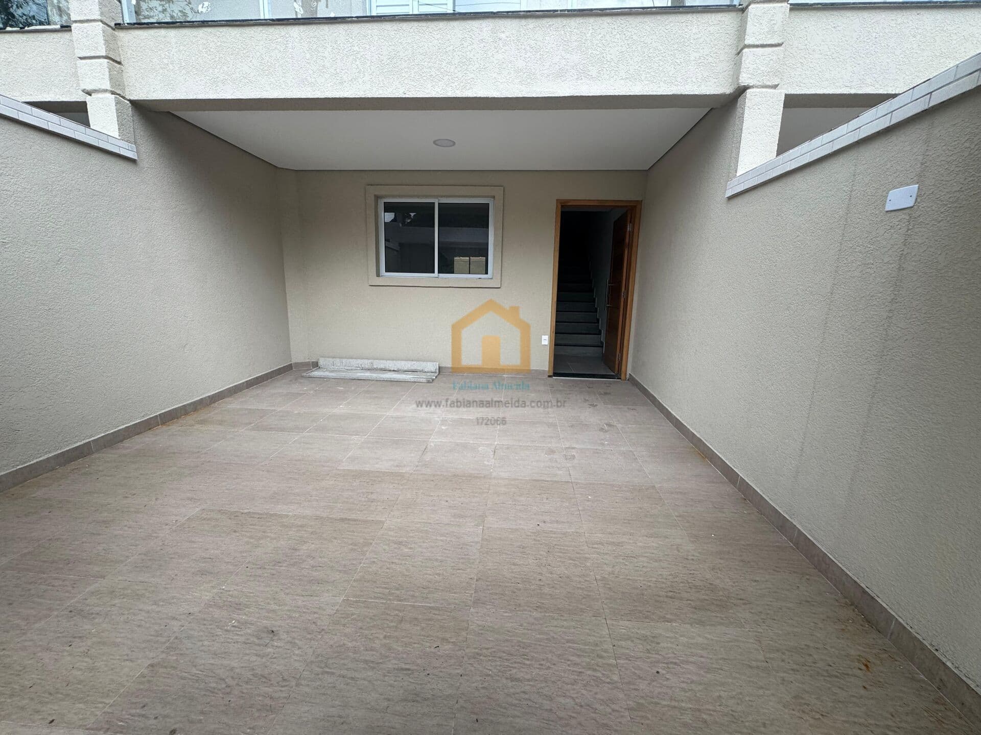 Casa 3 dormitórios à Venda – Morro Nova Cintra, Santos/SP